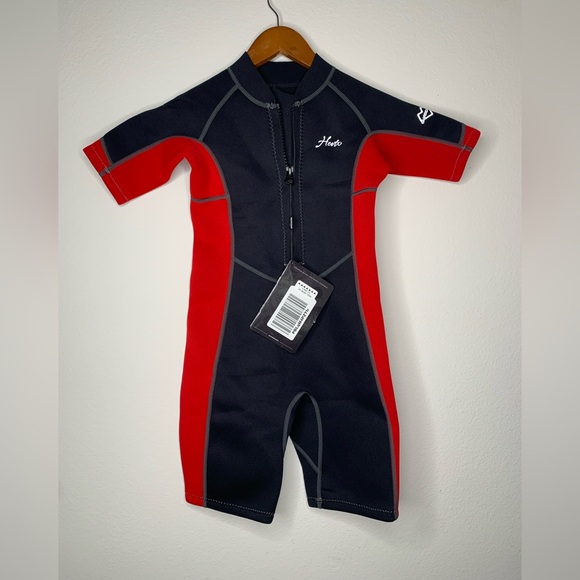 Hevto Red and Black Wetsuit - Picture 1 of 7